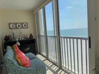 Bonita Beach Direct Beach Front Luxury & FUN - 4