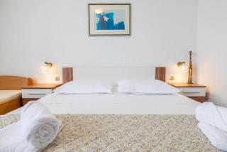 Apartments Azure View - 2