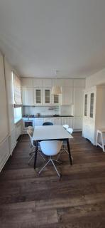 Modern downtown apartment - 5