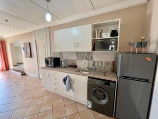 Lavender House Self Catering Kimberley - 1