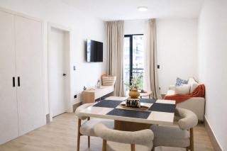 Moderno Apartamento 2BR en Punta Cana con Piscina - 0