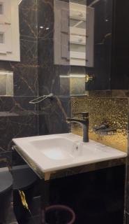 Luxury Apt Zamalek Prime Location & Quiet - 3