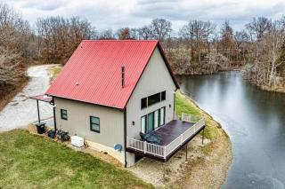 Moose Cabin | Secluded Cabin w/ Private Pond - 6