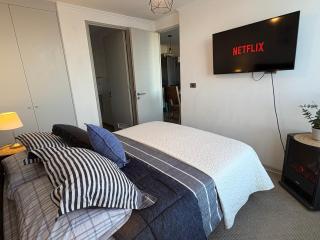 Preciosa Instalación de 2 Hab+2Baños y estacionamiento - 5