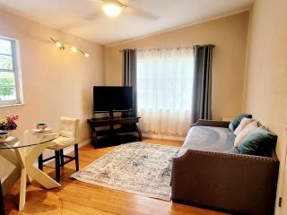Bright, cozy studio in the middle of Sarasota - 7