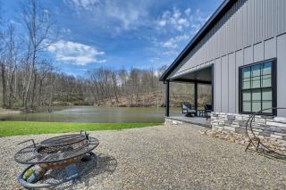 Family Retreat with Fire Pit and Yard in Mineral City - 1