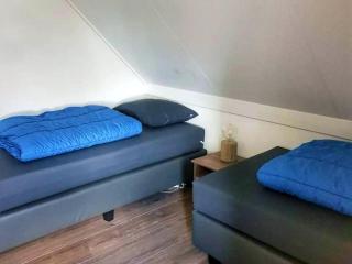 Bungalow in Breskens near Beach and Dunes - 3