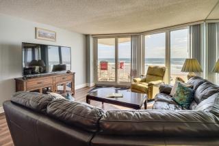 Sun, Sand & Smiles: Daytona Shores Family Condo! - 7