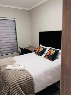 Happiness Retreat Stays-Midrand - 5