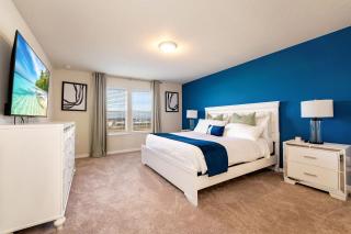 Spacious new 5 br with private pool near Disney - 8