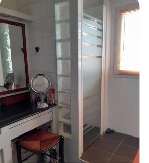 Maison en Provence, clim, jacuzzi, jardin 4 pers - 9