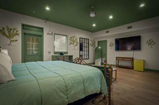 Hotel Mojo - 3
