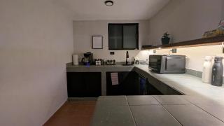 Tiny Room Historic Center - 4