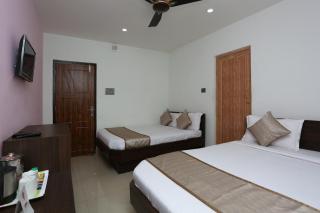 Super Hotel O Aashray Guest House - 9