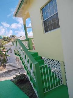Juju's Cottage with magnificent views - 8