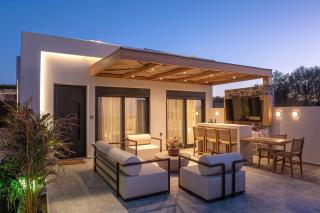 Maison Althera Brand New 3BR Villa with pool - 4