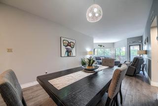 IC 316 Riverfront Bliss - 7