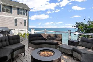 The Shore House by Juniper Holiday + Home - 1