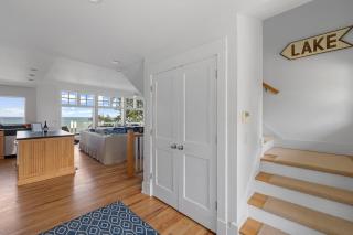 The Shore House by Juniper Holiday + Home - 2