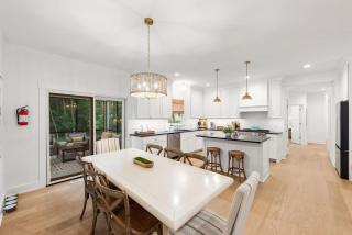 Blue Hill Cottage - 3