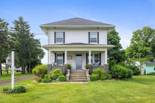 Three Fields Farmhouse - 5