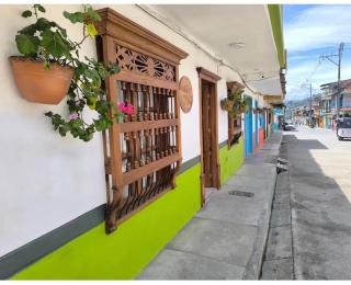 Olivas House Hostal - 5