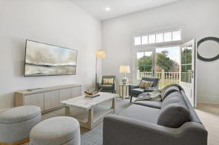 Luxurious Bay St Louis Condos with Near Old Town - 1