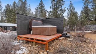 Yurt 2 - The Gold Miner - 2