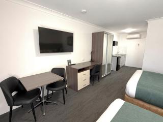Bathurst Motor Inn - Bathurst - 4