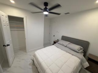 3BR Modern Home, Brownsville, Prime Location - 9
