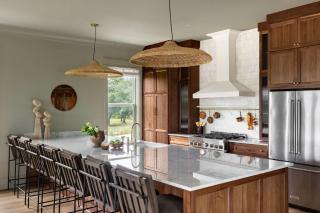 Luxurious Coastal Home Heated Pool - 7