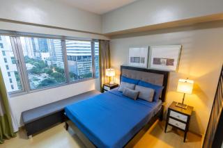 Cozy City View BGC Studio near St Lukes & High St - 1