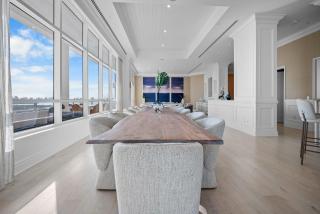 Fontainebleau Penthouse Cabana and Airport Shuttle - 5