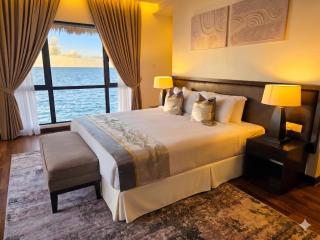 Golden Palm Tree Resort Ivory Villa 2 Bedroom & Study - 2