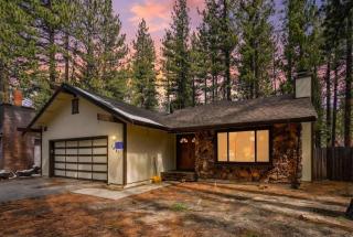 Pet Friendly - Great location steps to river - 8