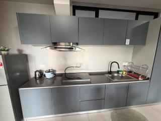 The Echelon Apartment Near Airport By AB HOMESTAY - 5