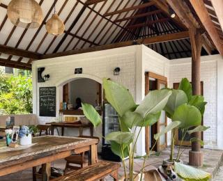 Nami House Balian - 6