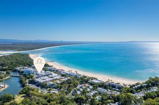 Lush Hastings Street Beach Abode - 3