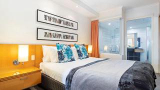 Spa Apartment - Beautiful Views Of Golf Course! - 6