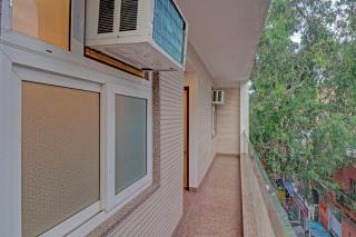 Super Collection O Spot Light Near Tughlakabad Station Metro Station - 8