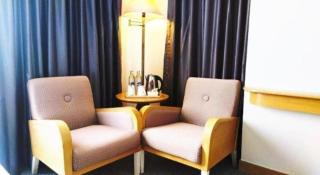 Valaya Hotel Pathumthani - 5