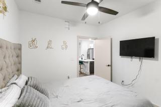 Designer East Atlanta 1BR Chic Amenities & Vibes - 5