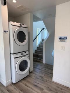 USC Private Suite and Bath 4 Minutes Away Monthly Long Term Fast WiFI Laundry Utility All Included - 1