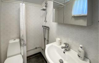 1 Bedroom Amazing Home In Oskarshamn - 2