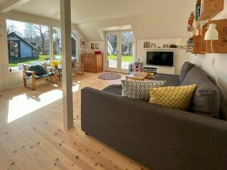 Summer House With 100 M² Terrace Near Gilleleje - 8