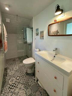 Summer House With 100 M² Terrace Near Gilleleje - 1