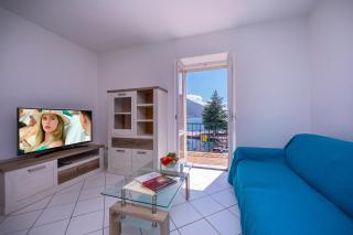 Dogana Best Lake View - Happy Rentals - 9