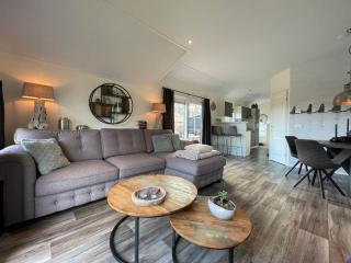 Home in the Historic Sint Nicolaasga - 9