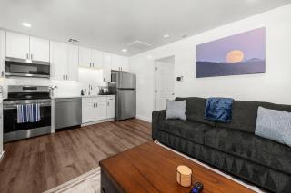 Fox Tail Retreat in the Heart of Downtown Phoenix - 9