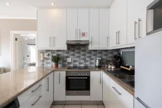 Serene Palms Apartment -1 minute walk to Strand beach - 1